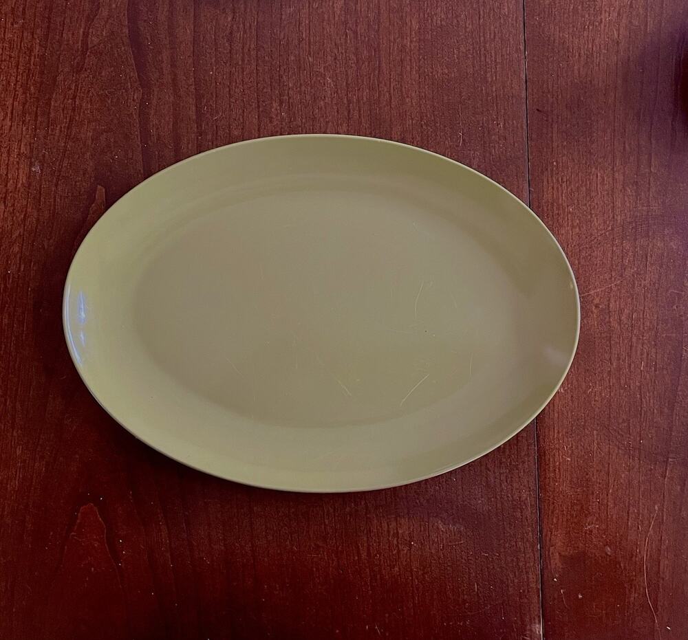 Vintage Oneida Deluxe Avocado Green Melamine Oval Serving Platter MCM